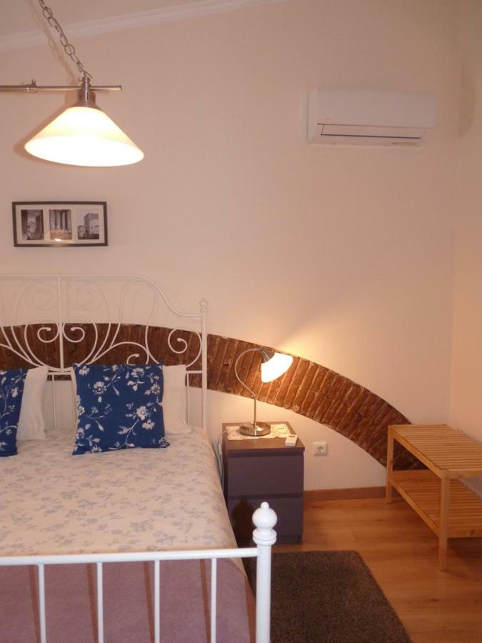 Pateo Dos Oliveira - Casa Dos Servicais เอโวรา ภายนอก รูปภาพ